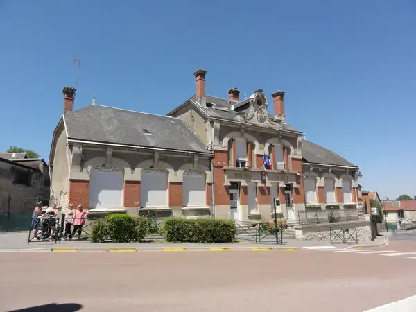 Monte Escalier 02 Installateur monte escalier Les Septvallons